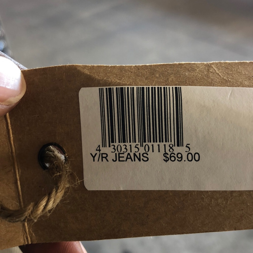Jeans - Picture 4 of 4